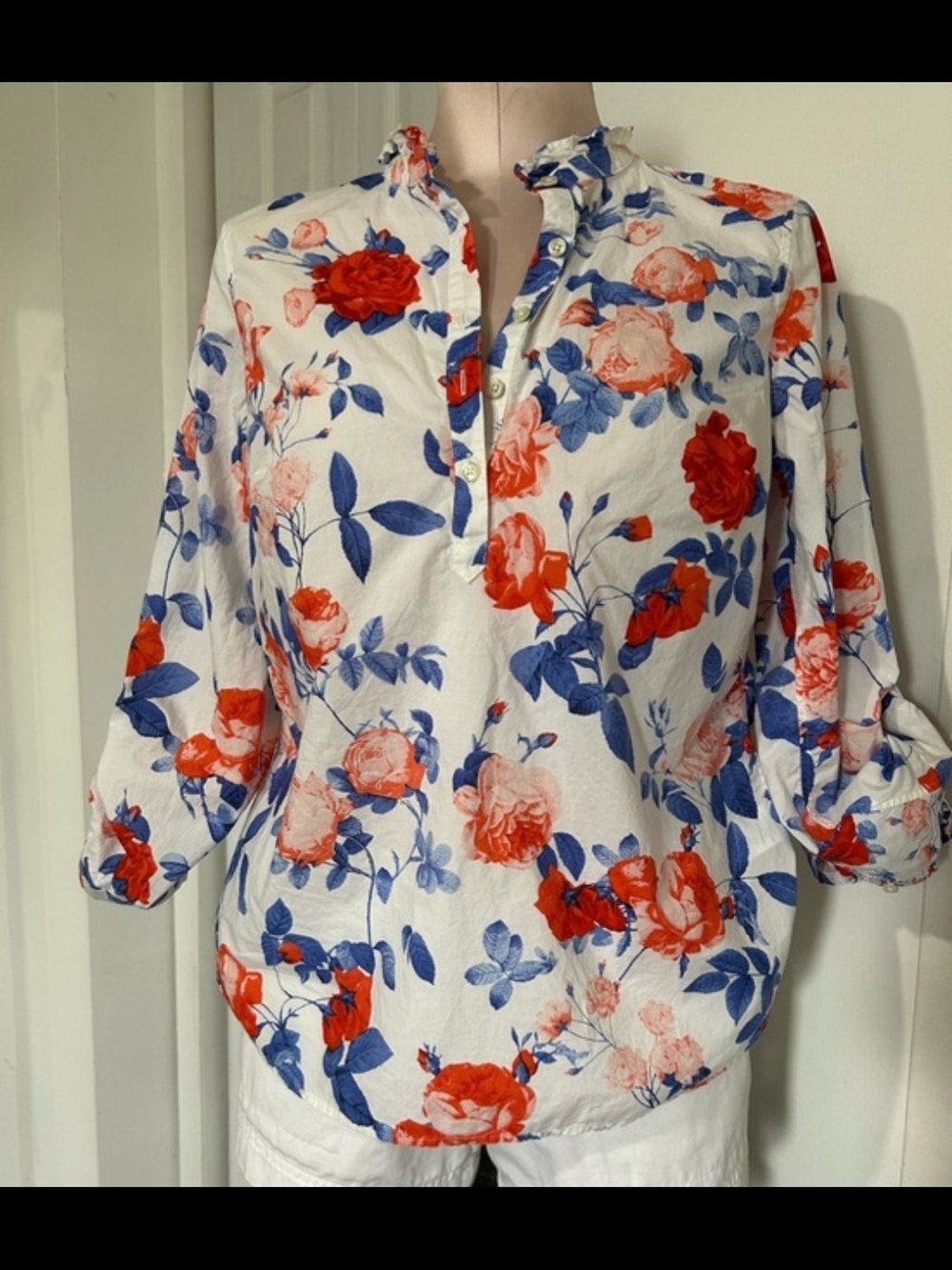 Floral Ruffle-Neck Blouse in White with Blue and Red Roses